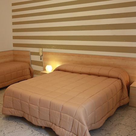 Il Normanno Hotell Mesagne Exteriör bild